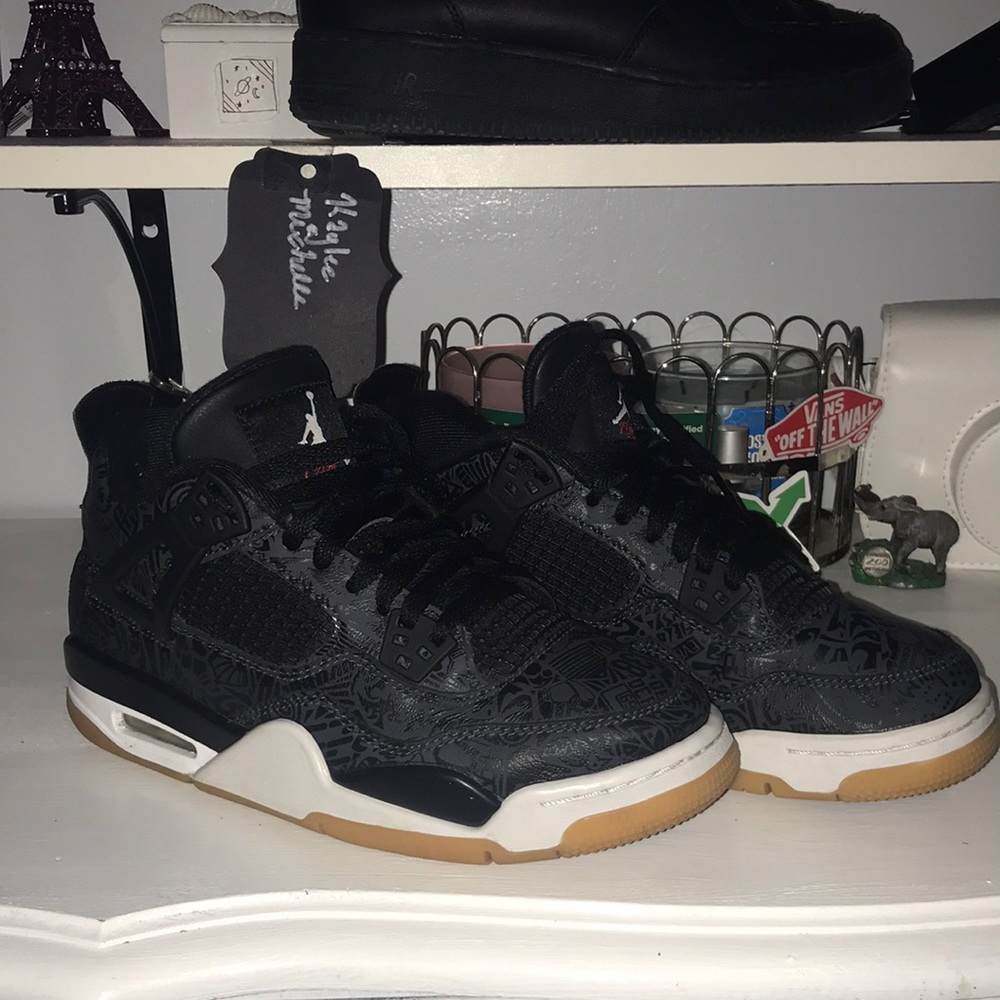 Jordan 4